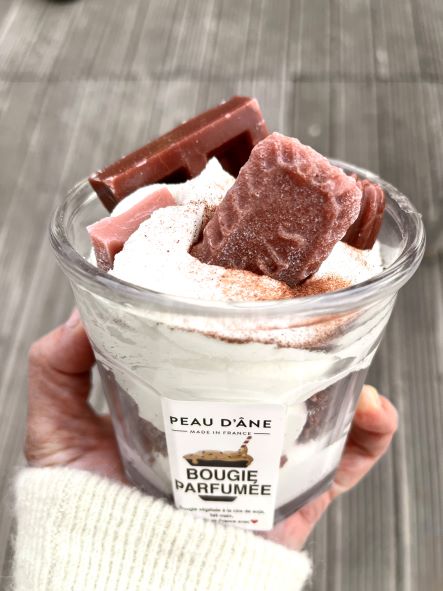 Bougie Gourmande 'Peau D'Âne' - Fraises Au Chocolat 180g | Cire De Soja, Mèche Coton, Fabriquée En France - 6