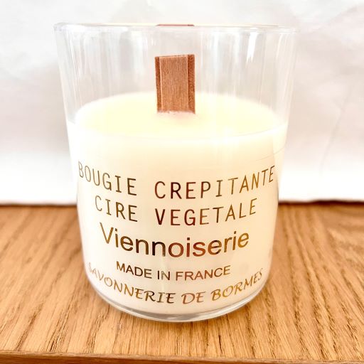 Bougie Mèche de bois Crépitante 🔥 Fragrance: Forêt Nordique