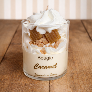 Bougie chantilly 180 g CARAMEL