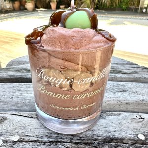 Bougie grand verre POMME CARAMEL coulis