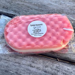 EPONGE DE MASSAGE MOUSSANTE CERISE