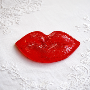 Savon bouche pailletée CERISE